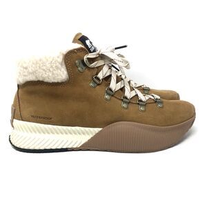 Sorel Out N About III Conquest Waterproof Boots Womens Sz 9.5 Camel Suede Sherpa
